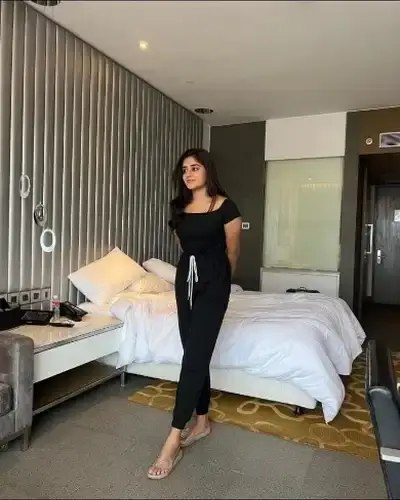 Savarkar Nagar Call Girl Service
